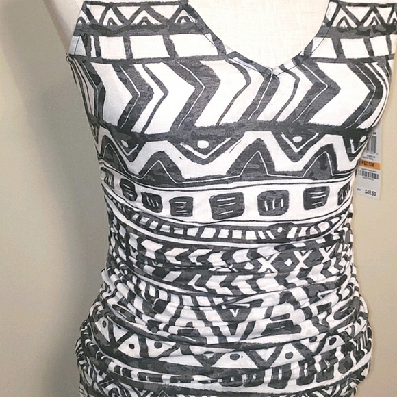 INC International Concepts Tribal Ruched Cut Out Back Black White Top SP - Picture 10 of 16